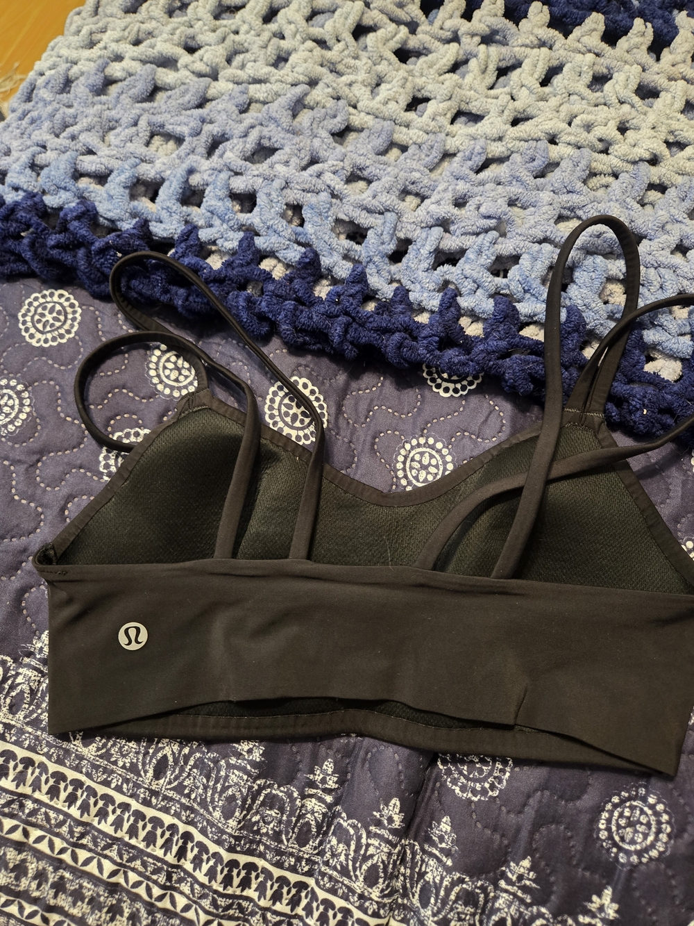 Lulu Lemon Sports Bra - Picture 2 of 2